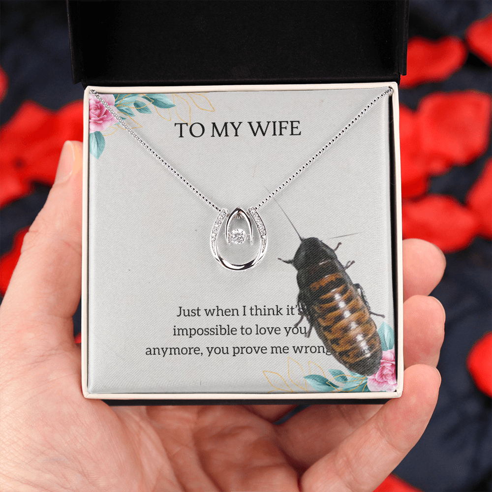 To My Wife Lucky in Love Necklace Message Card