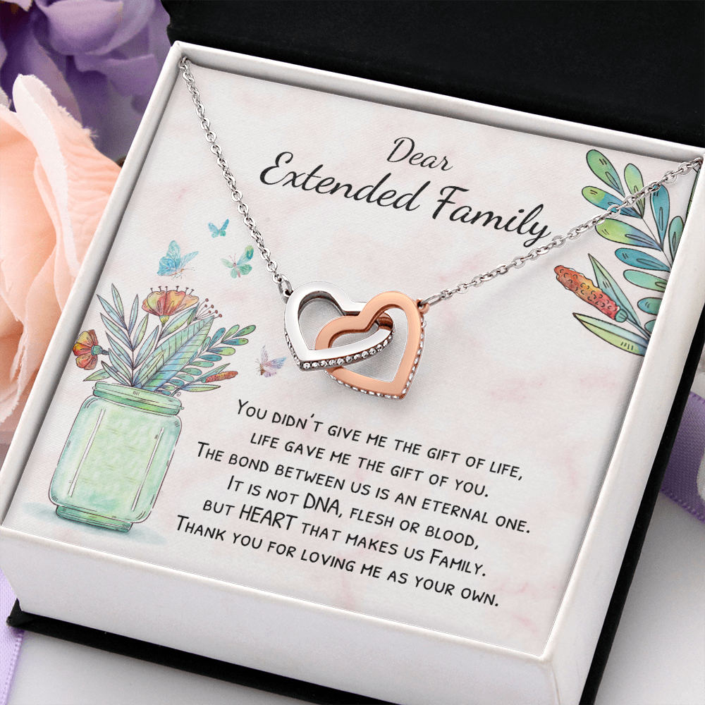 Dear Extended Family Interlocking Heart Necklace Message Card