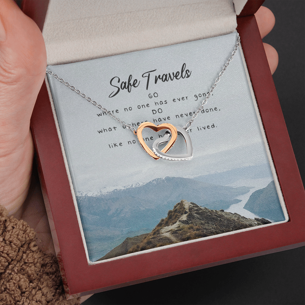 Safe Travels Interlocking Heart Necklace Message Card