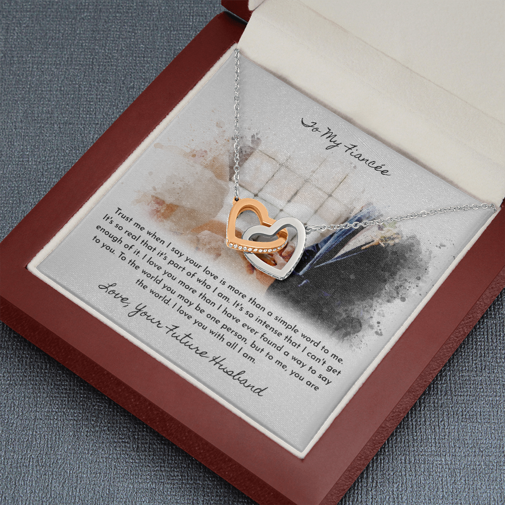 To My Fiancée Interlocking Heart Necklace Set Message Card