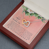 To My Aunt Interlocking Heart Necklace Message Card